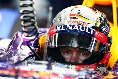 Vettel szomjasan küzdött ma Hockenheimben: 7 cím egymás mellett egy kanyarban