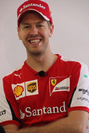 Vettel nagyon meglepődne, ha a Red Bull az év végén kiszállna a Forma-1-ből